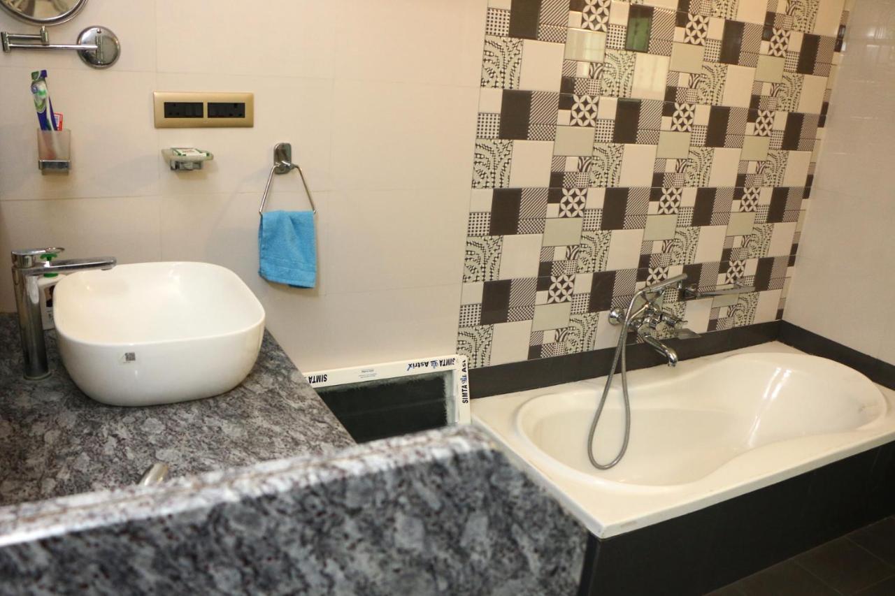 Penthouse 2Bhk With Bathtub And Terrace Villa Pondicherry Exteriör bild